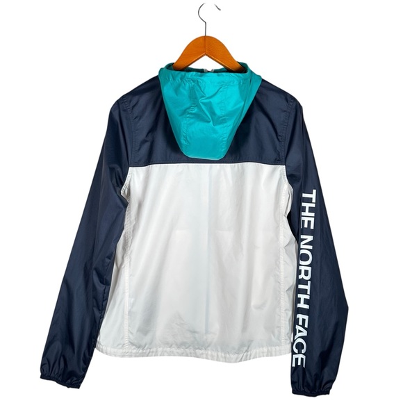 THE NORTH FACE Cyclone Packable Windbreaker Jacket - Picture 4 of 10